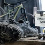 Chaussures automatiques VTT SPD sur cales visibles, maintien du pied